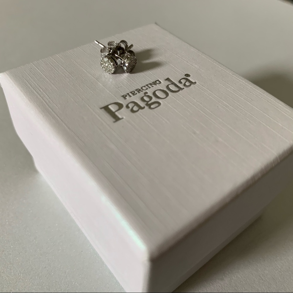 Piercing Pagoda Diamond Earrings